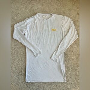 Men’s White Everlast Long-Sleeve Athletic Compression Shirt (XL)